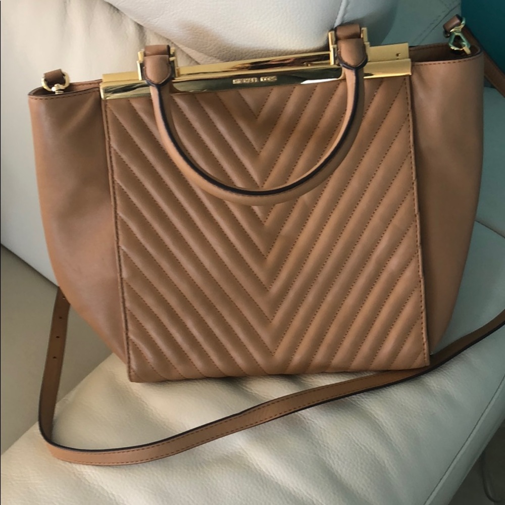 Michael Kors purse